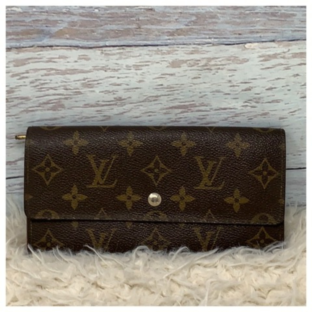 Authentic Louis Vuitton Monogram Long Wallet